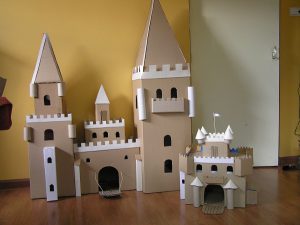 làm đồ handmade từ thùng carton