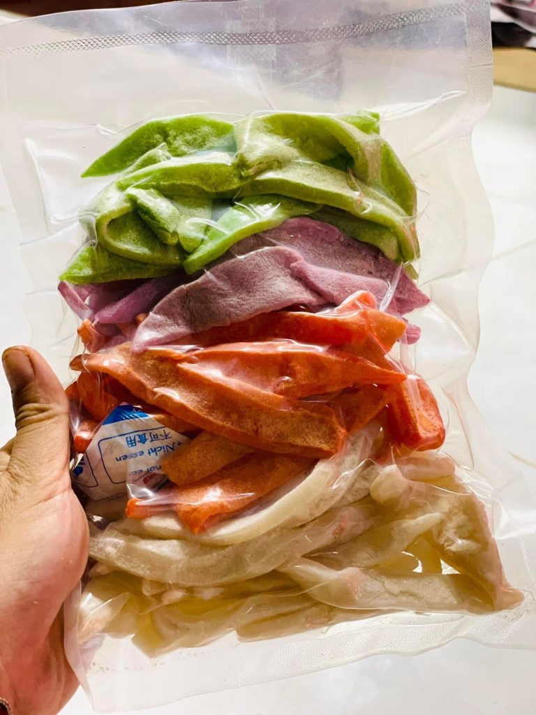 Hút chân không mứt Tết tại Hồ Chí Minh